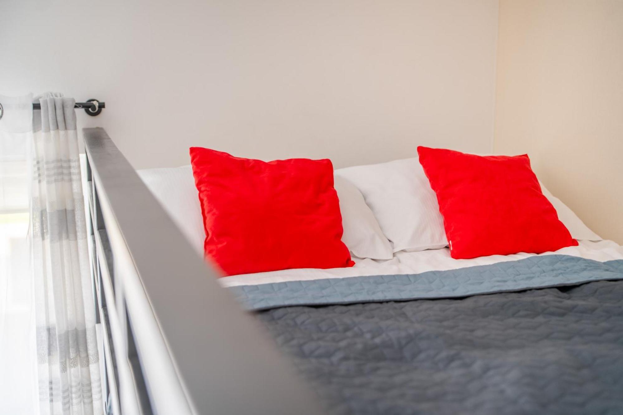 Apartament Loftowy Na Spokojnej Kolobrzeg Luaran gambar